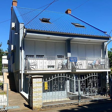 Dami Apartman Hajdúszoboszló Exteriör bild