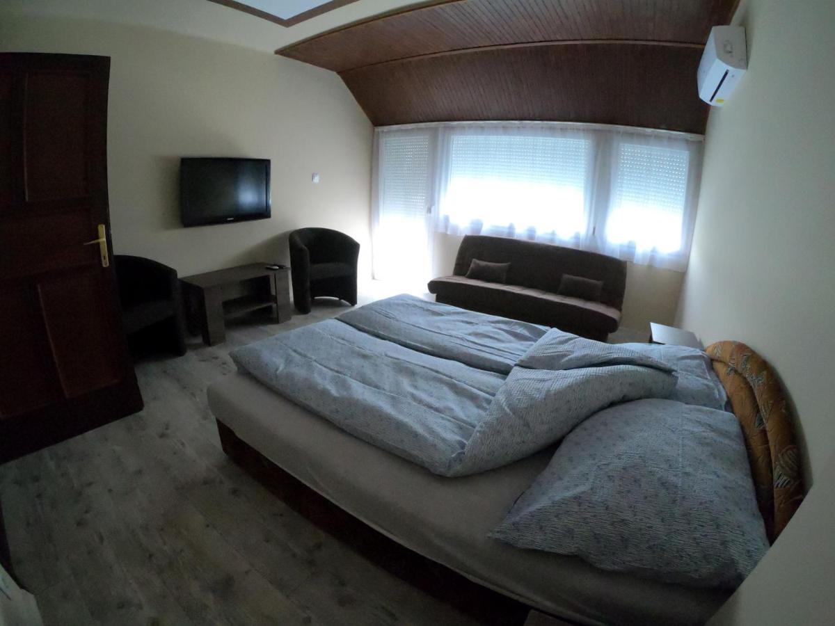Dami Apartman Hajdúszoboszló Exteriör bild